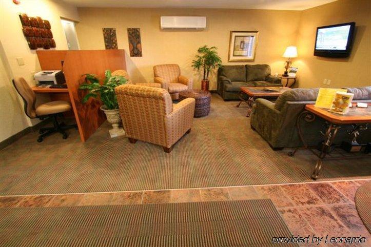 Candlewood Suites Louisville Airport By Ihg Интерьер фото